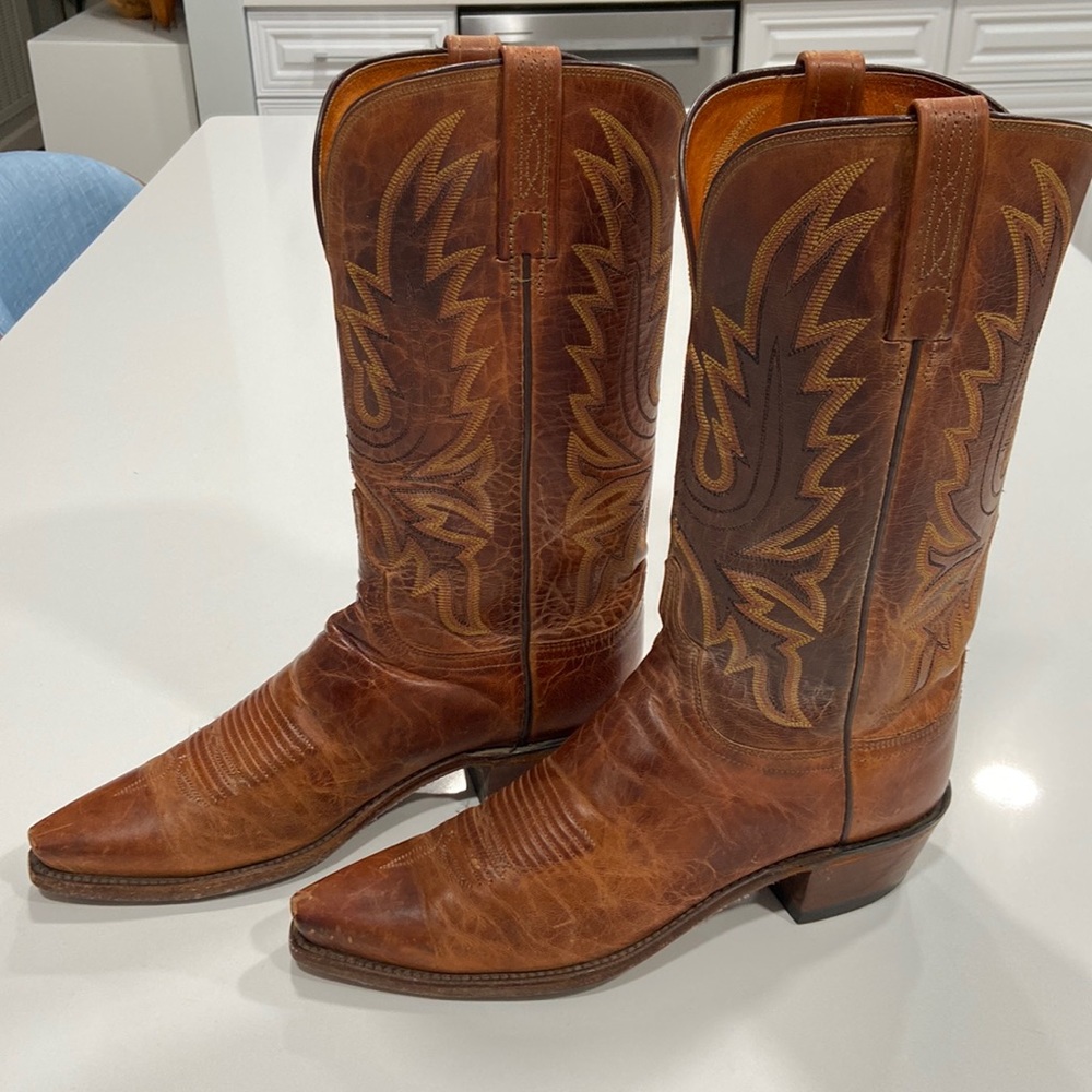 Cowgirl Boots Lucchese 1883 classic distressed brown leather